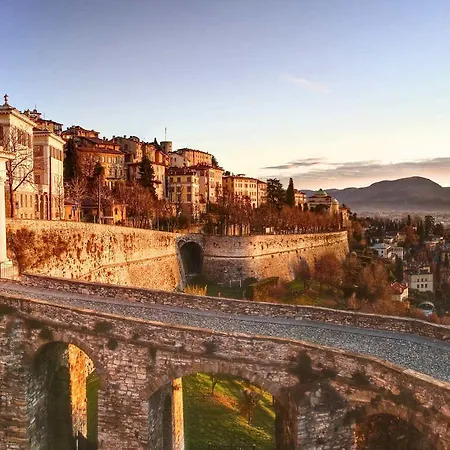 Risthotel Pianura 3*